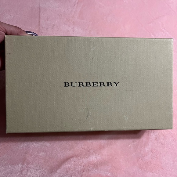Burberry Authentic Wedge Sandals - Picture 11 of 11